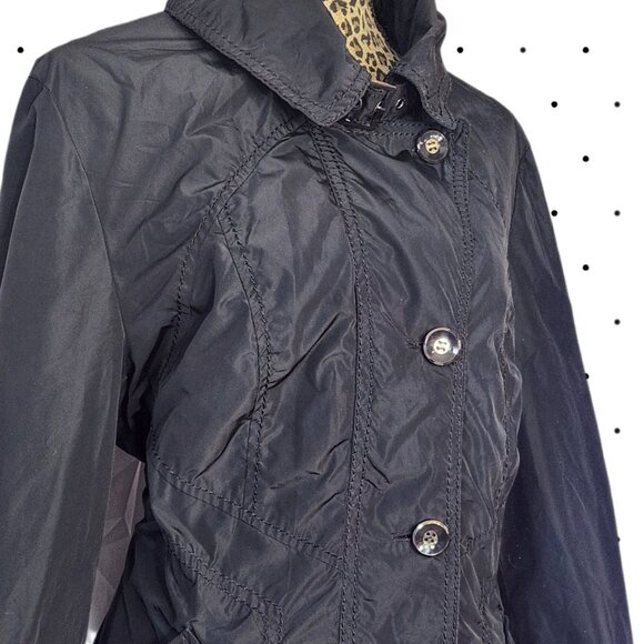 Vintage waterproof coat with with pinstripe liner inside - Picture 3 of 5